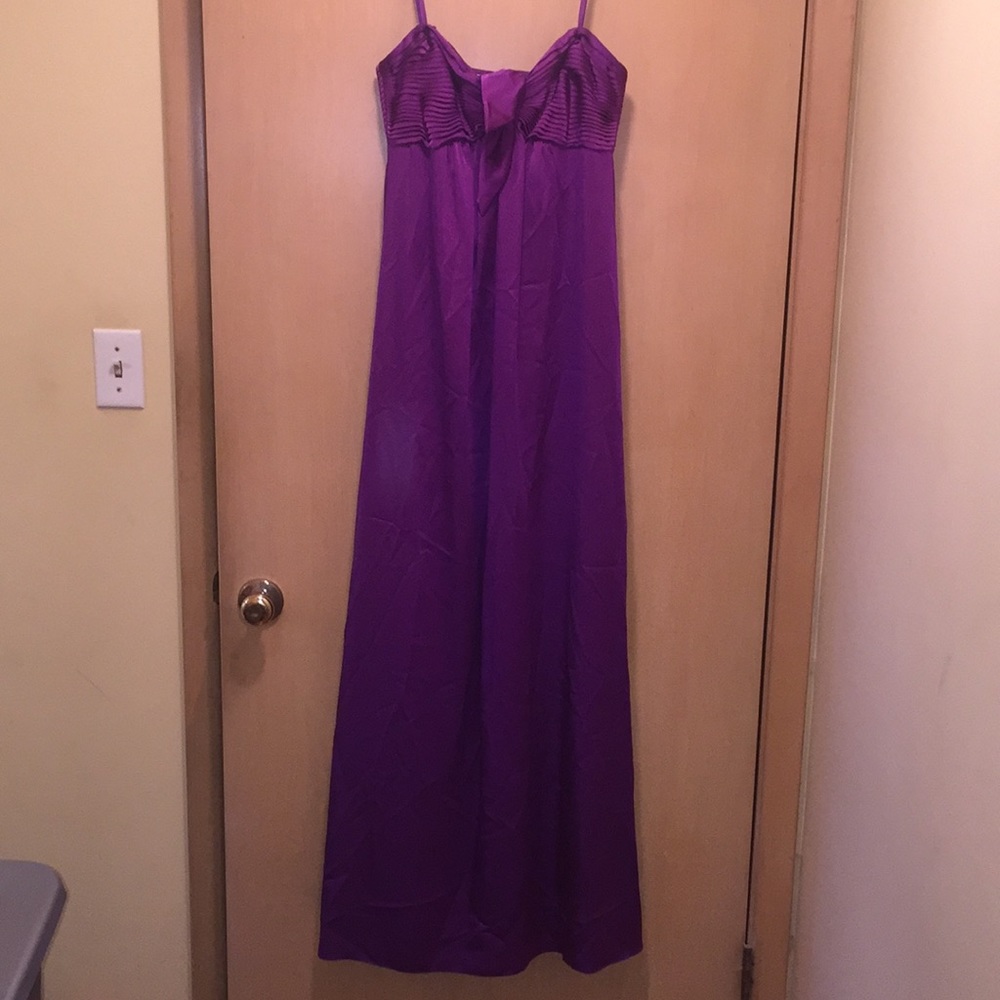 BCBG Size 4 NWT Purple/Orchid Strapless Gown